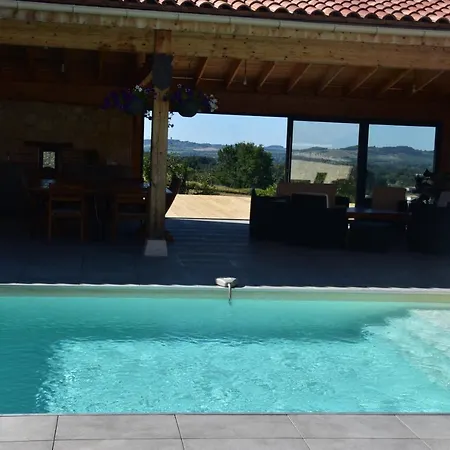 Domaine De Calbiac Bed and Breakfast