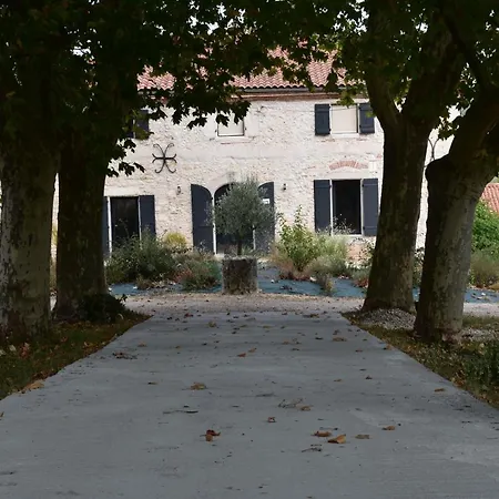 Domaine De Calbiac Couette-café