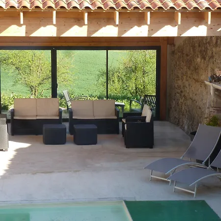 Bed & Breakfast Domaine De Calbiac