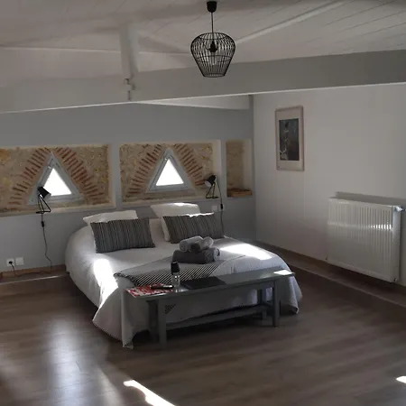 Bed & Breakfast Domaine De Calbiac