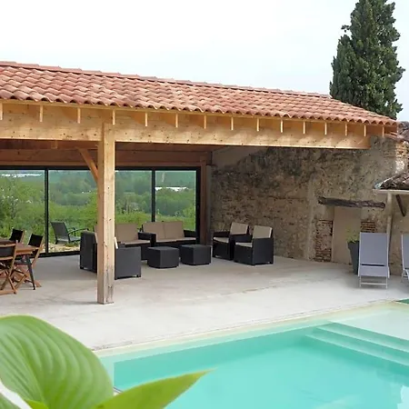 Bed & Breakfast Domaine De Calbiac 3*