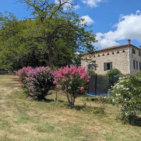 Bed & Breakfast Domaine De Calbiac