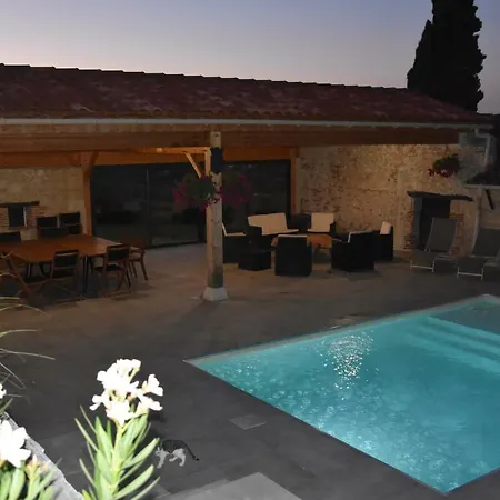 Domaine De Calbiac Bed and Breakfast Dolmayrac
